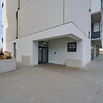 شقة Airport Zarembowicza By Renters *