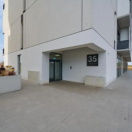 Apartamento Airport Zarembowicza By Renters *