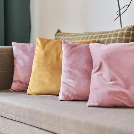 Airport Zarembowicza By Renters