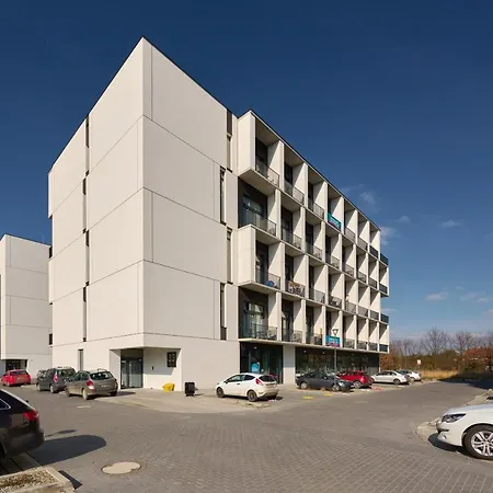 Airport Zarembowicza By Renters Breslau