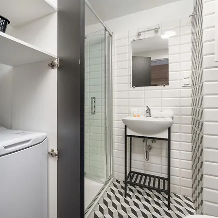 Apartamento Airport Zarembowicza By Renters