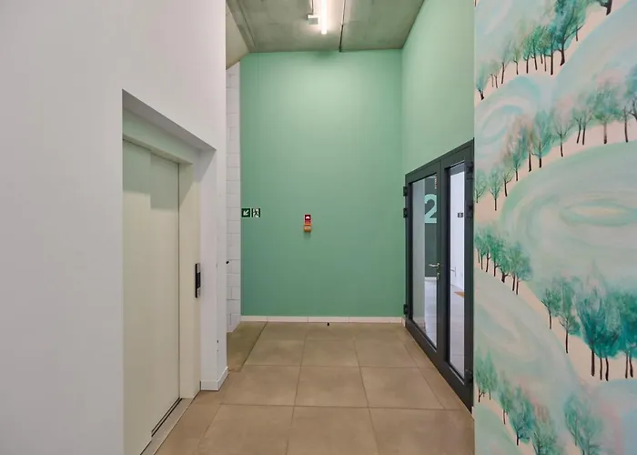 Airport Zarembowicza By Renters Apartmán