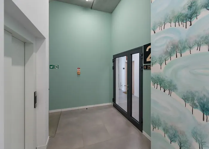 Airport Zarembowicza By Renters Apartmán