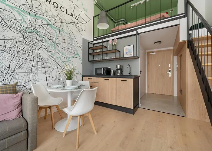 Airport Zarembowicza By Renters Vratislav