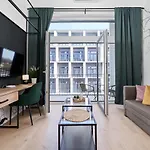 Airport Zarembowicza By Renters 弗罗茨瓦夫