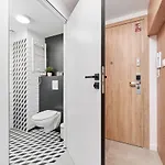 Airport Zarembowicza By Renters