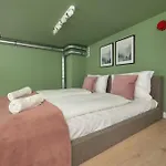 Airport Zarembowicza By Renters