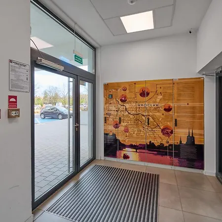 Apartment Airport Zarembowicza By Renters Wroclaw