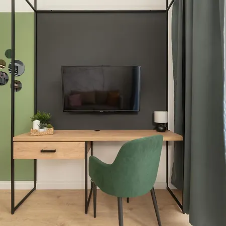 アパート Airport Zarembowicza By Renters *