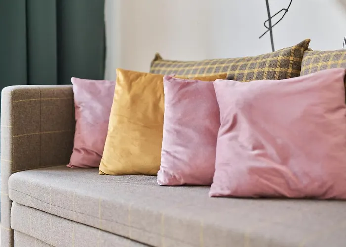 Airport Zarembowicza By Renters